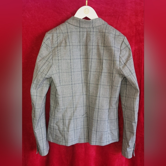 EUC Banana Republic Women's Gray  Plaid Blazer Jacket Size 4 Tall - Picture 3 of 4
